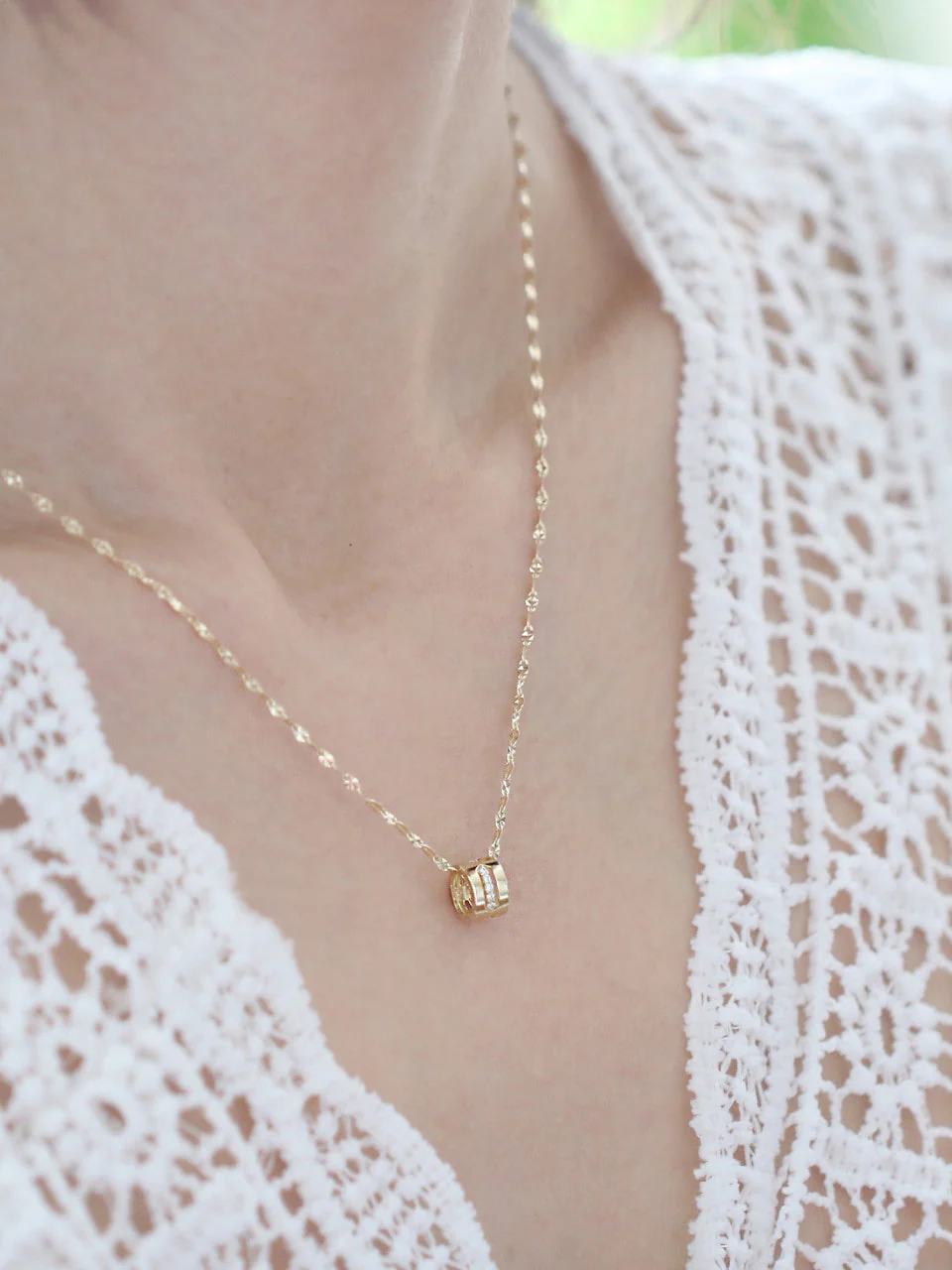 14K Gold Cubic Hoop Necklace - Image 4