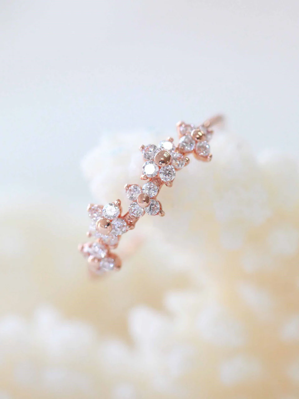 14K Gold Flower Cubic Ring - Image 7
