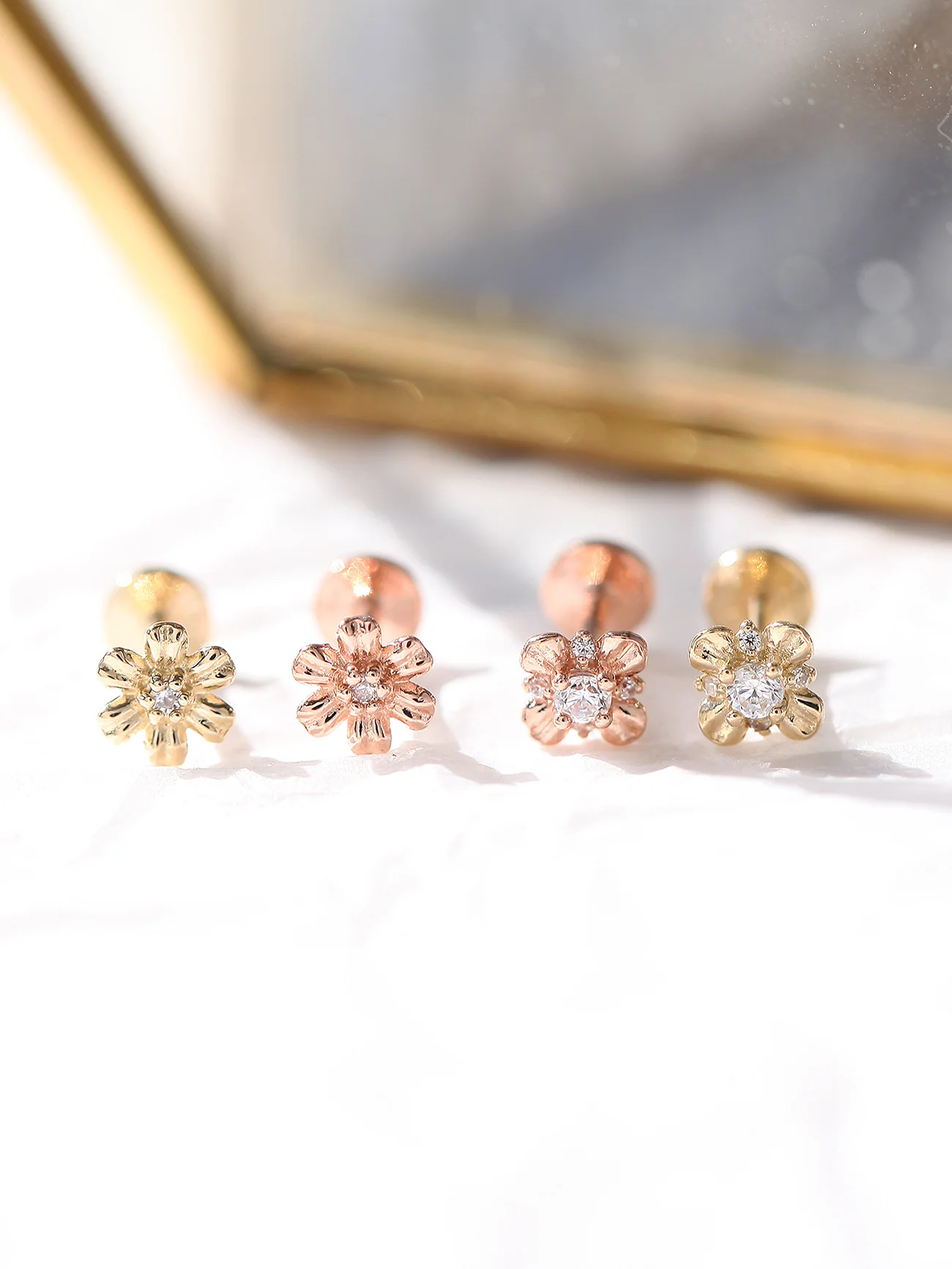 14K Gold Minimal Flower Externally Threaded Labret 18G - Image 3