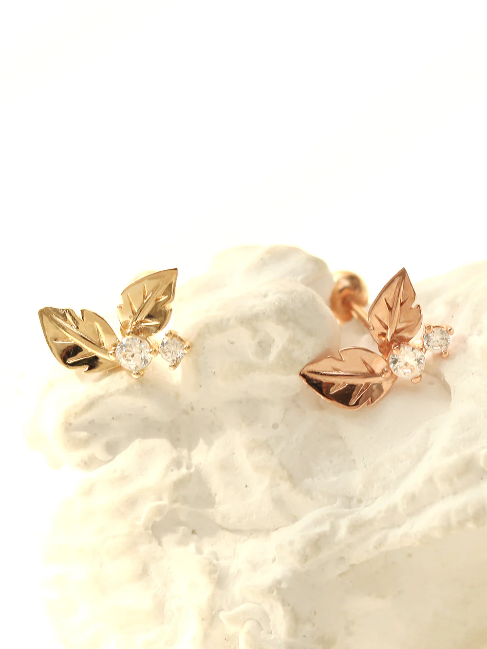 14K gold Fruit Cubic Leaf cartilage earring 20g - Image 7