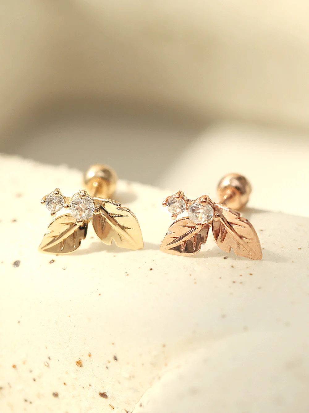 14K gold Fruit Cubic Leaf cartilage earring 20g - Image 9