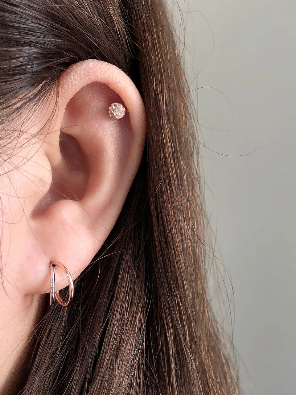 14K Gold 2 Line Circle Hoop Earring - Image 7