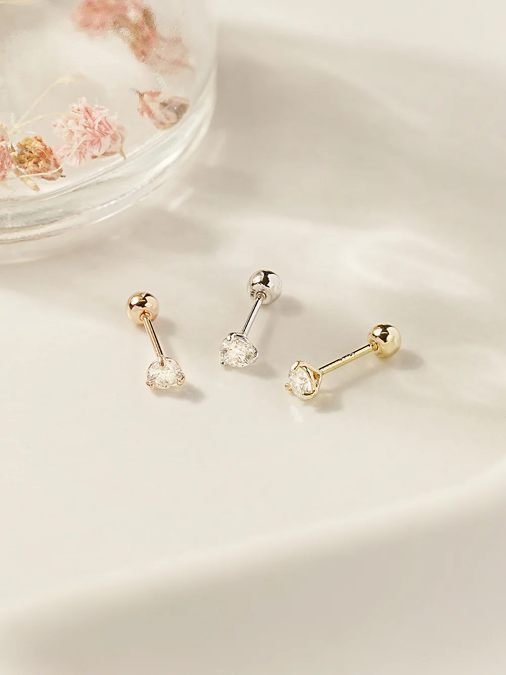 14K Gold 3 Pronged Moissanite Cartilage Earring 20G18G16G - Image 3
