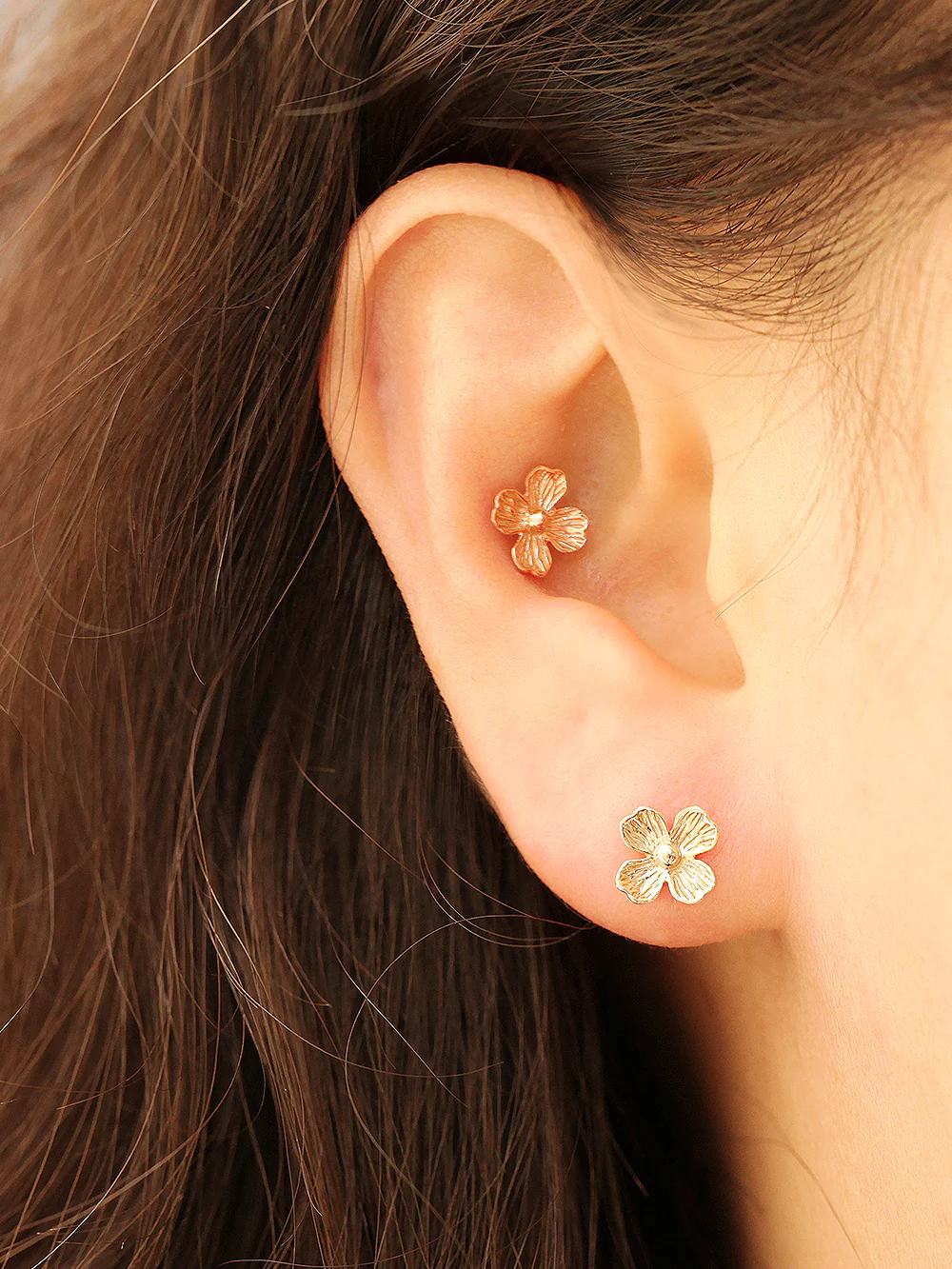 14K Gold 4 Petal Flower Cartilage Earring 20G18G16G - Image 8