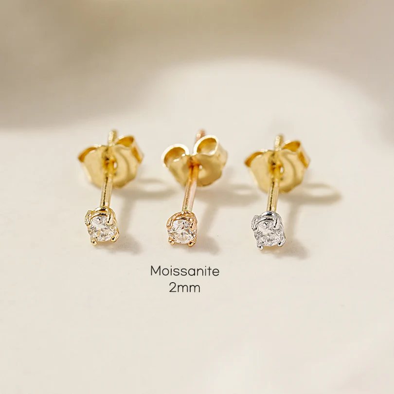 14K Gold 4 Pronged Moissanite Stud Earring - Image 19