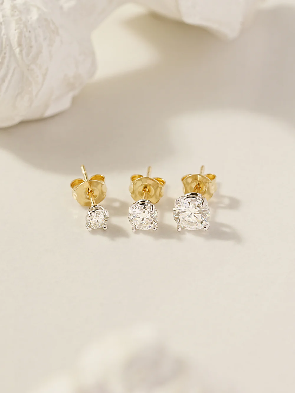14K Gold 4 Pronged Moissanite Stud Earring - Image 3