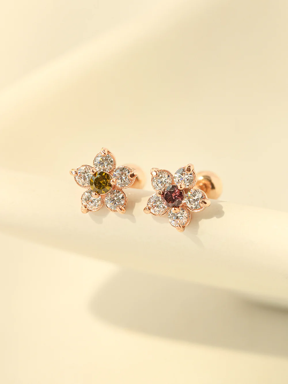 14K Gold 5 Petals Cubic Flower Cartilage Earring 20G18G16G - Image 13