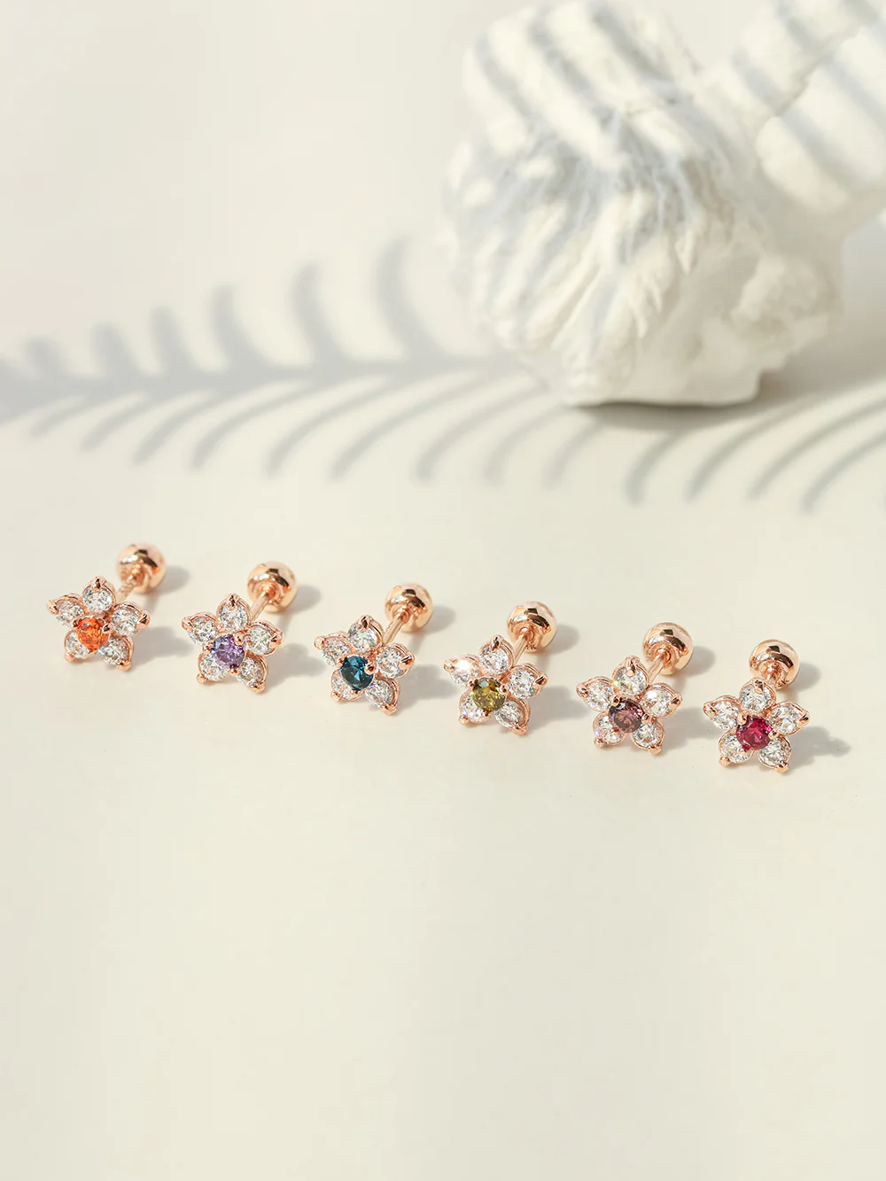 14K Gold 5 Petals Cubic Flower Cartilage Earring 20G18G16G - Image 7