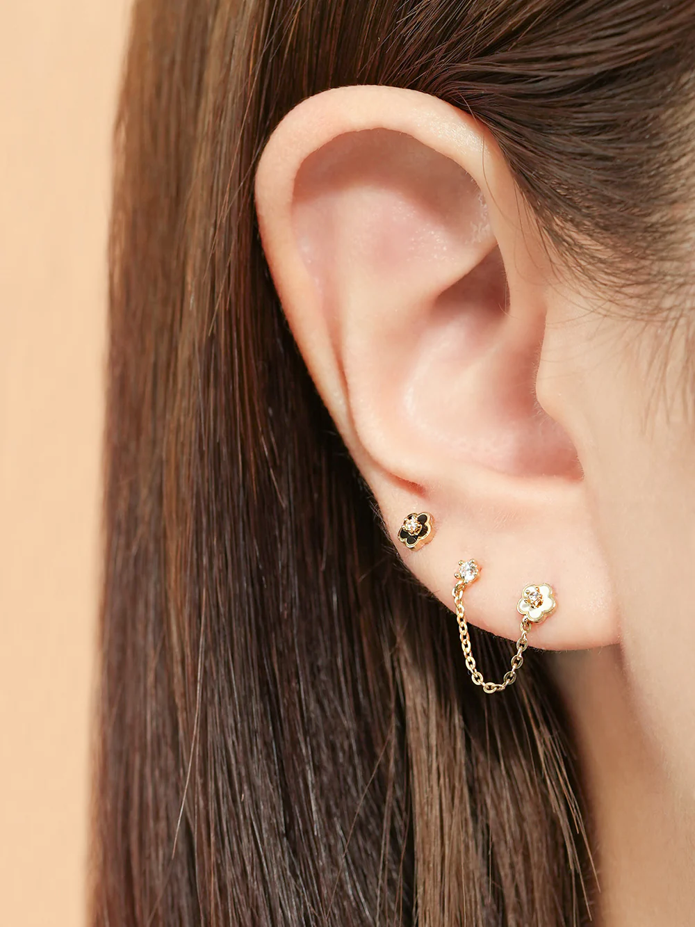 14K Gold Anica Flower Cartilage Earring 20G - Image 4