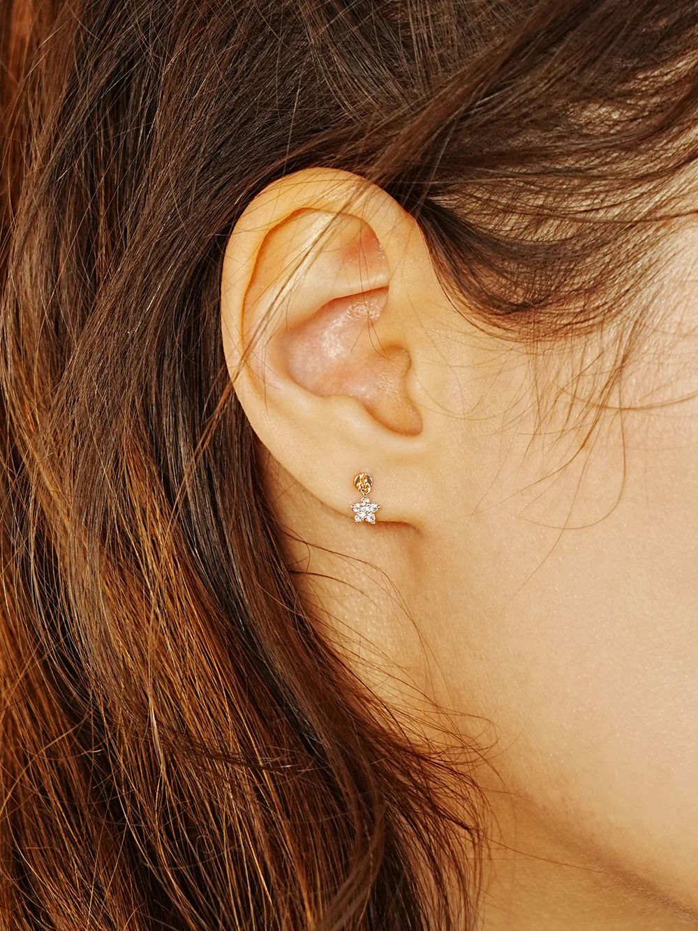 14K Gold Best Flower Drop Cartilage Earring 20G - Image 4
