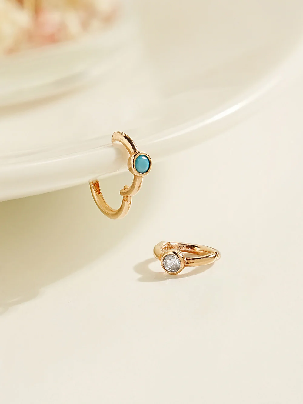 14K Gold Bezel Segment Clicker Cartilage Helix Hoop Earring 18G - Image 9