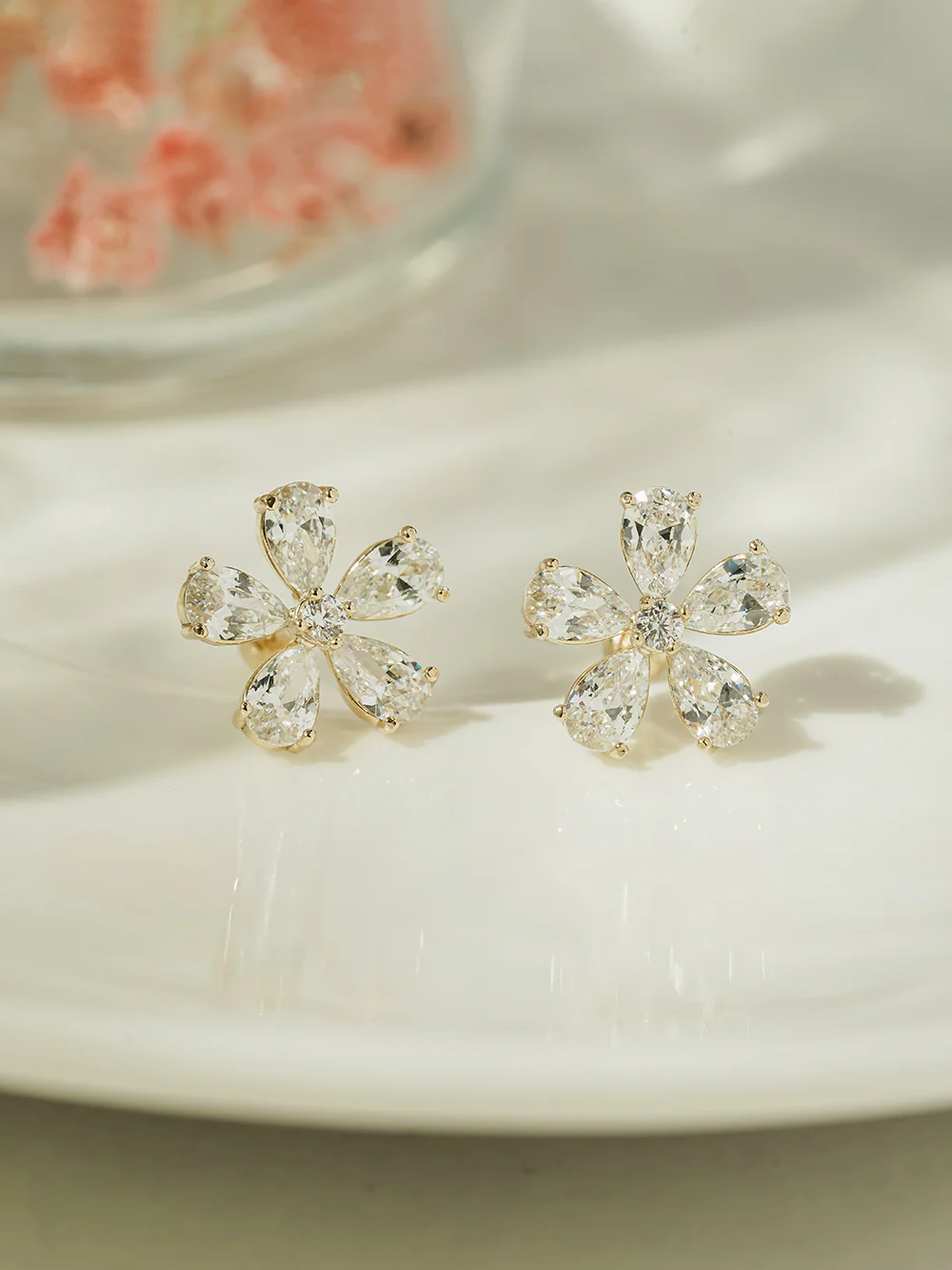 14K Gold Big Flower Cubic Cartilage Earring 20G18G16G - Image 9