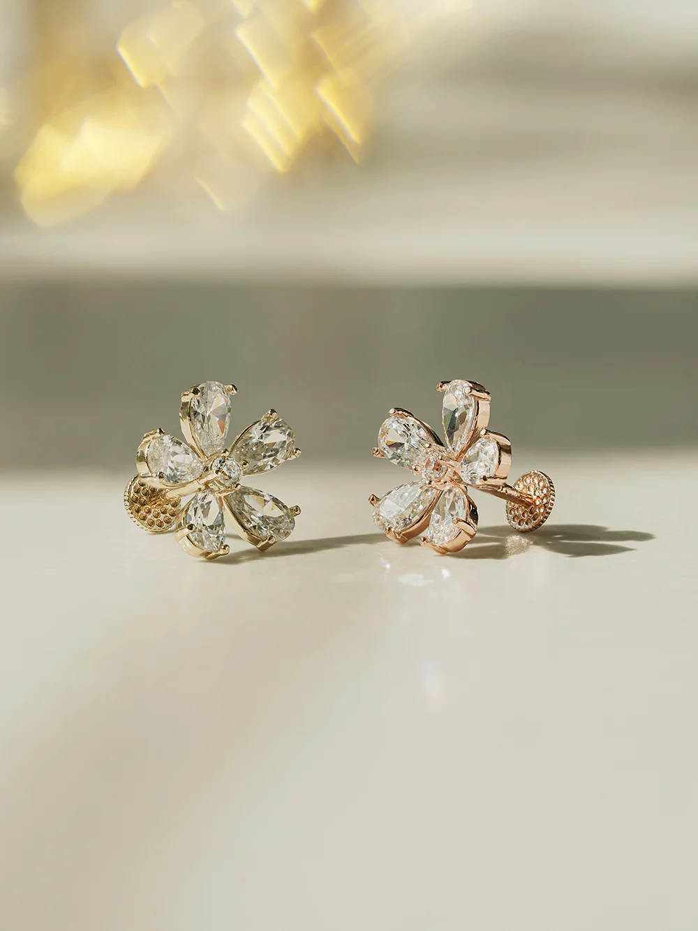 14K Gold Big Cubic Flower Labret Piercing 18G16G