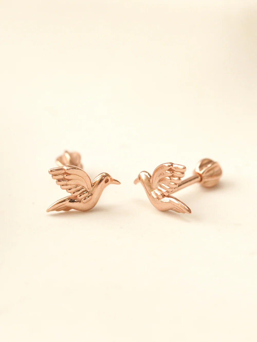 14K Gold Bird Cartilage Earring 18G16G - Image 5