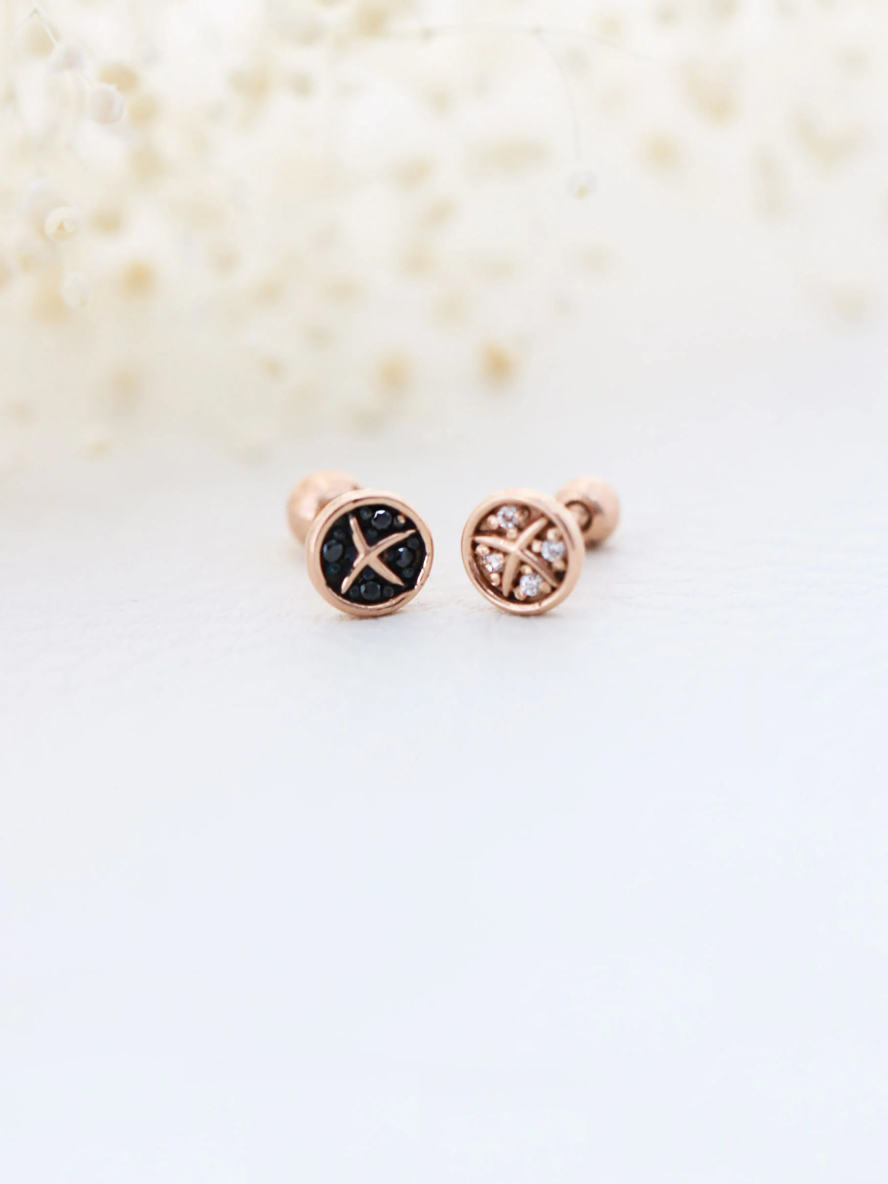 14K Gold Black Round Cartilage Earring 18G16G - Image 3