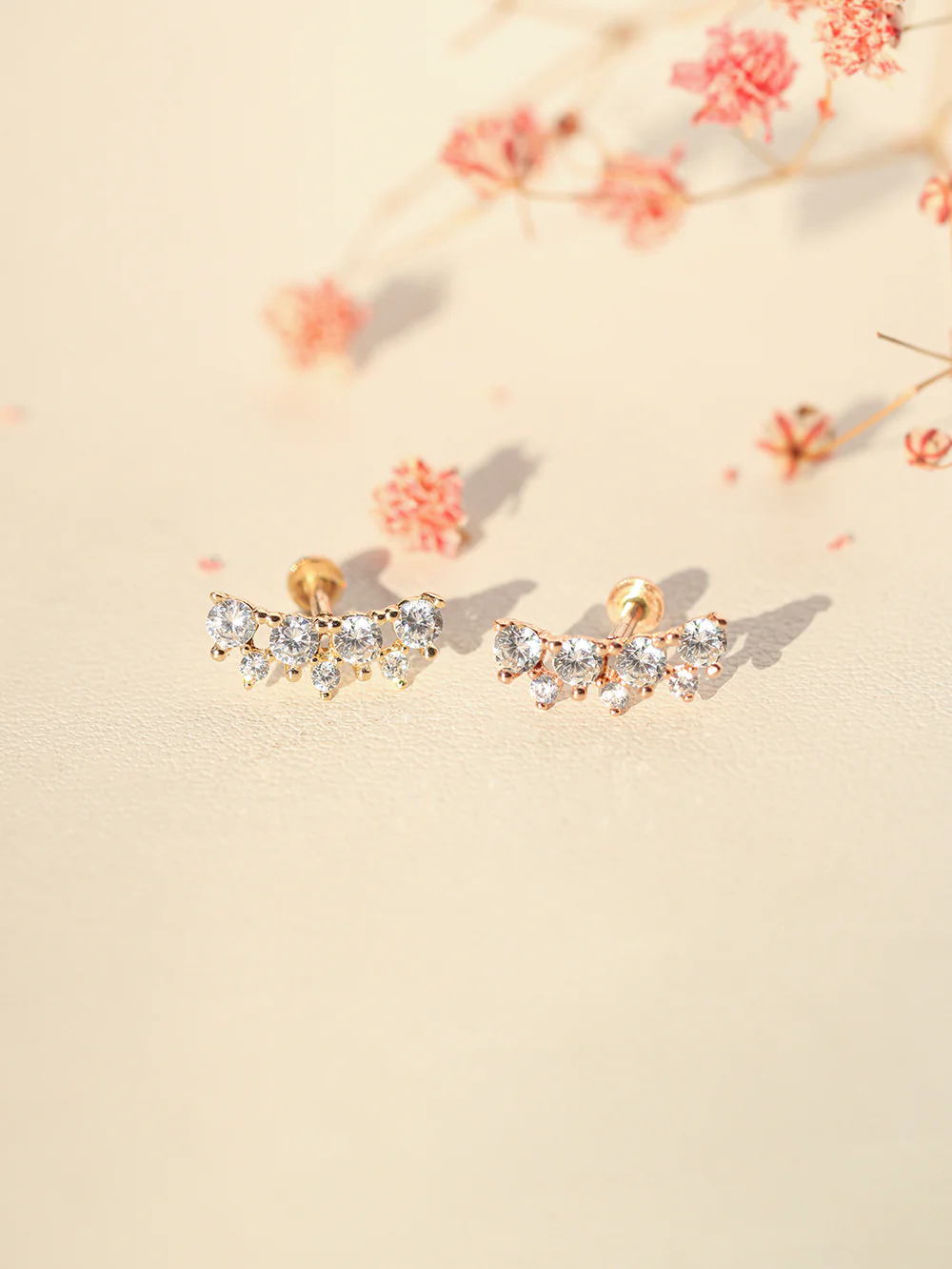 14K Gold Bling Crown Internally Threaded Labret Piercing 18G16G - Image 5
