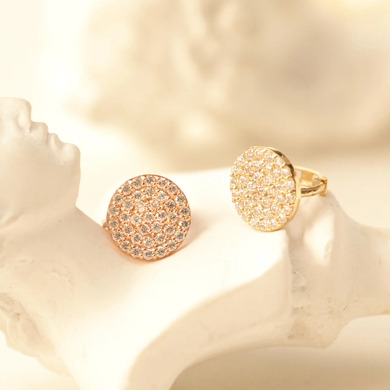 14K Gold Bling Cubic Round Hoop - Image 3