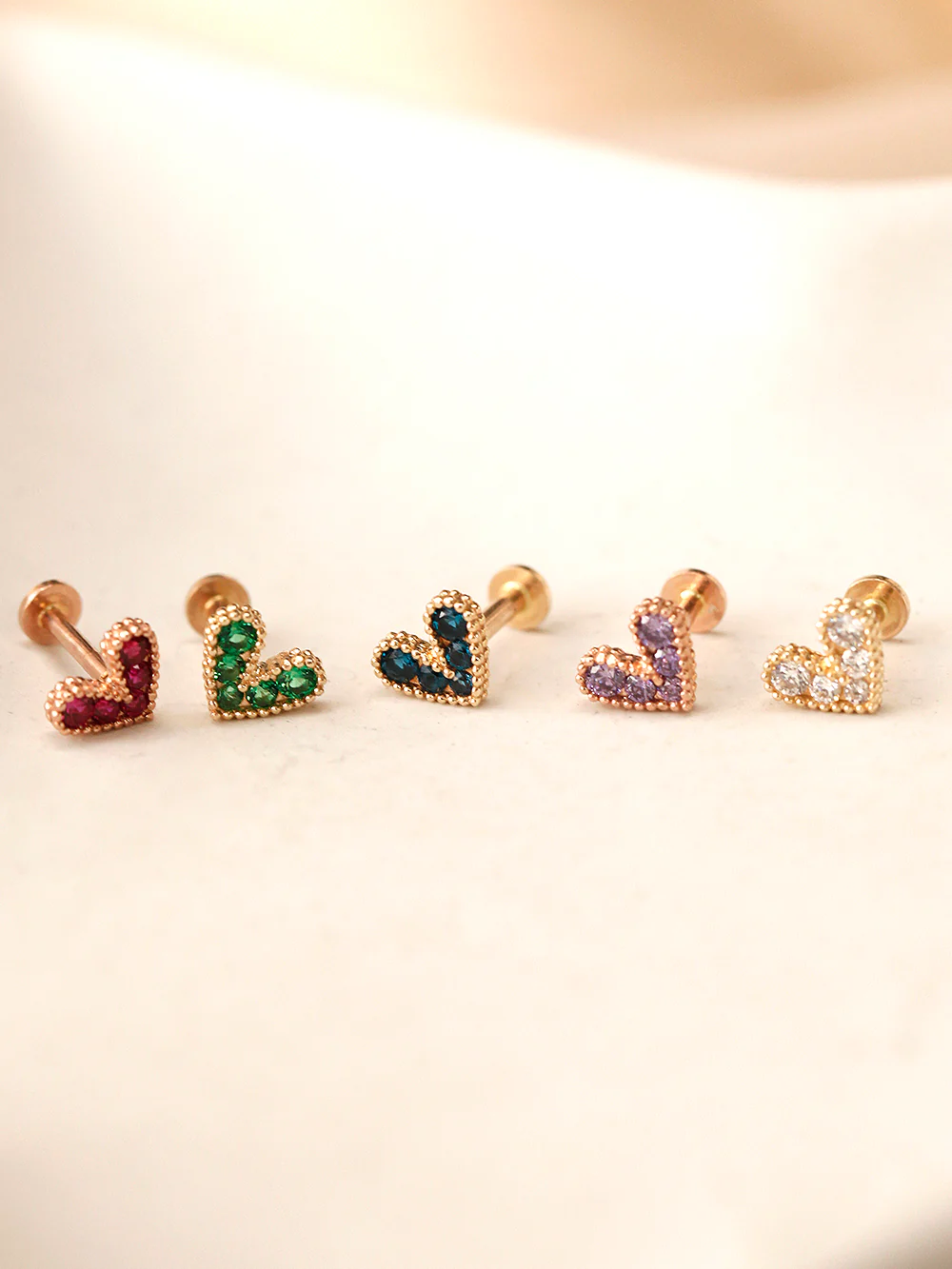 14K Gold Bling Lovely Heart Internally Threaded Labret Piercing 18G16G - Image 9