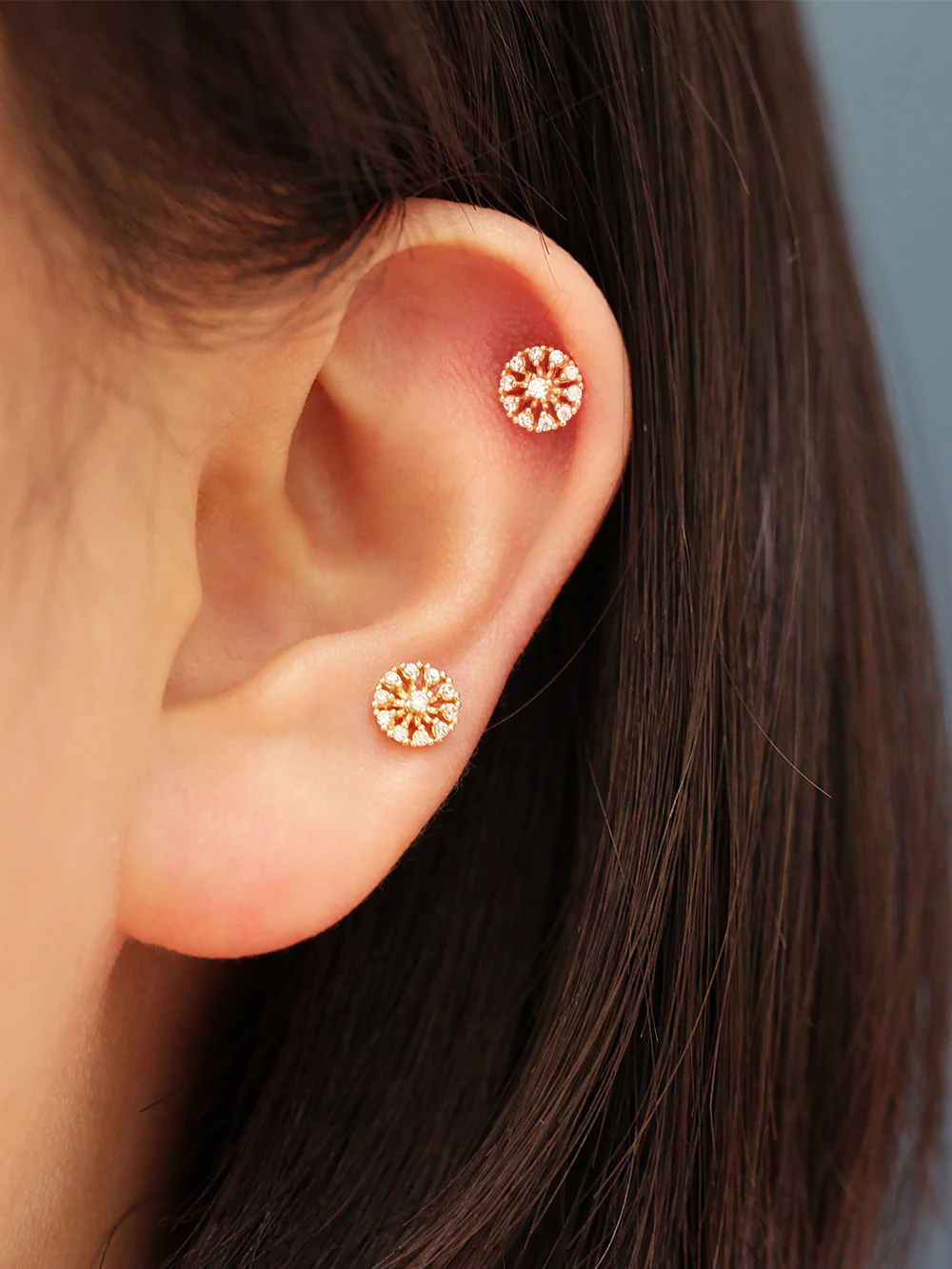 14K Gold Bling Snow Cubic Cartilage Earring 20G - Image 7
