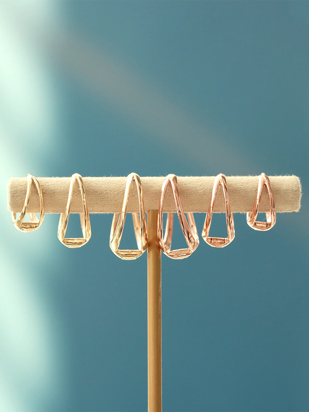 14K Gold Bold 2 Line Hoop Earring - Image 5