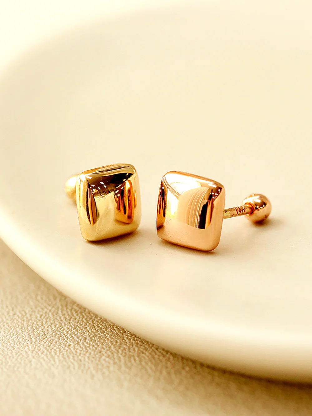 14K Gold Bold Square Cartilage Earring 18G16G - Image 5