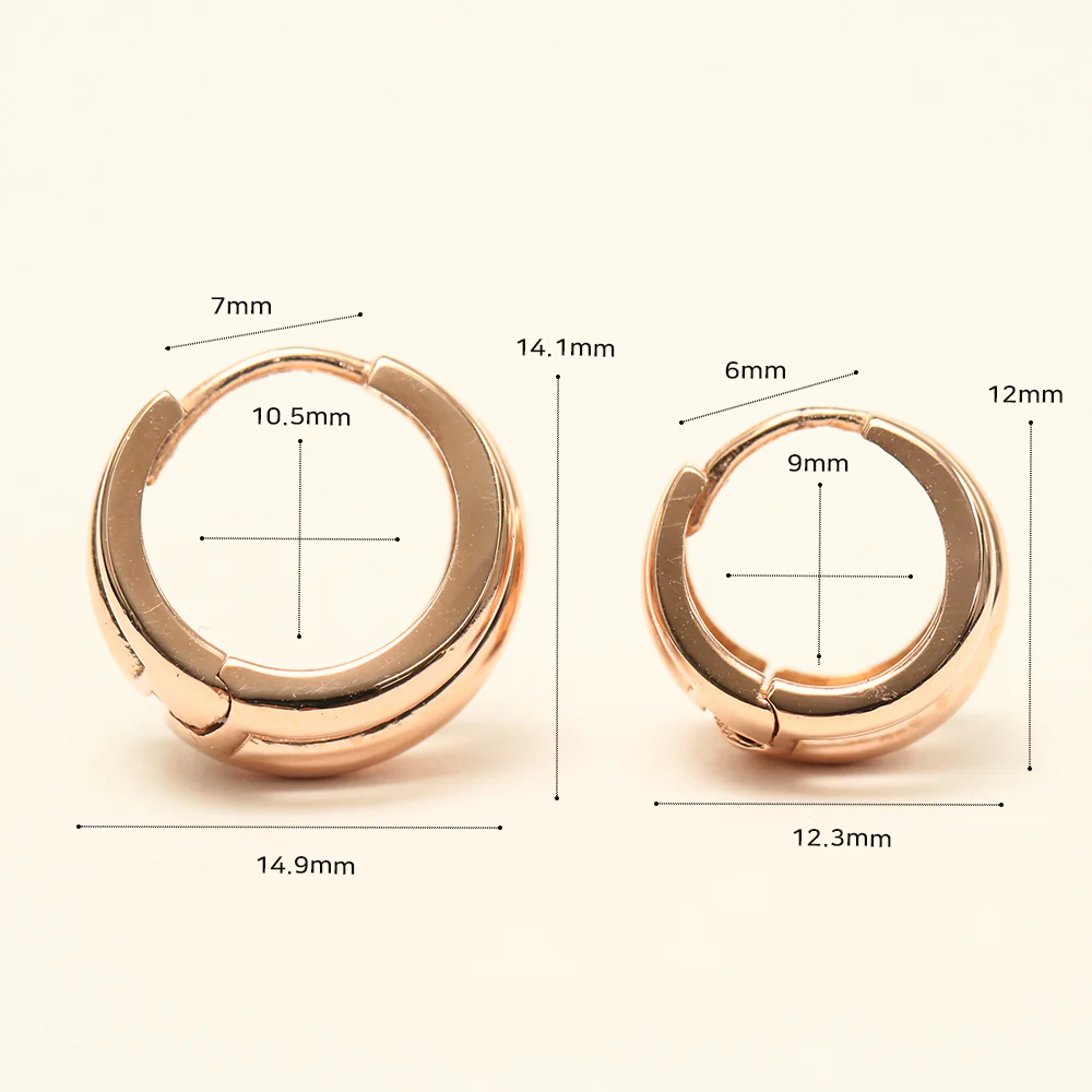 14K Gold Bold Triple Lines Hoop Earring - Image 9
