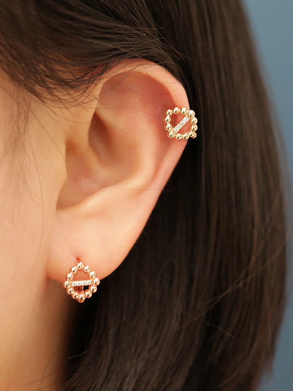 14K Gold Bubble Ball Cat Eye Hoop Earring - Image 9