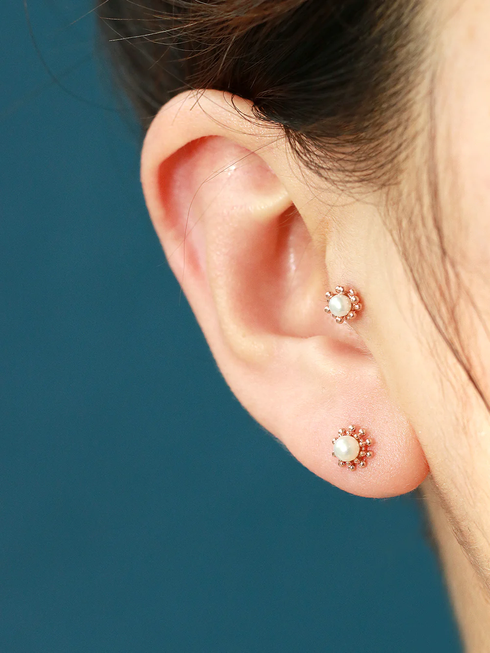 14K Gold Bubble Ball Pearl Cartilage Earring 18G16G - Image 3