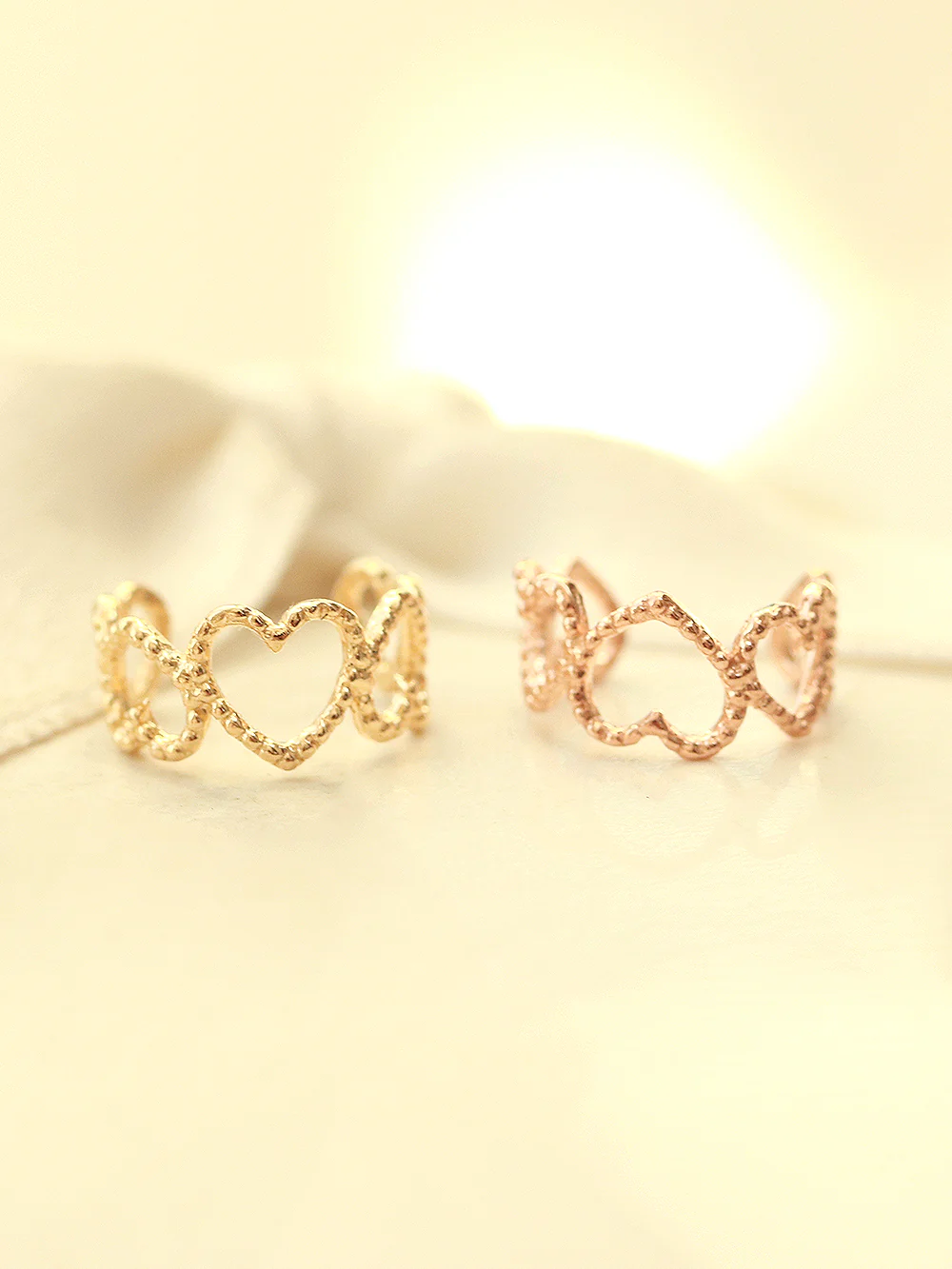 14K Gold Bubble Heart Ear Cuff - Image 8
