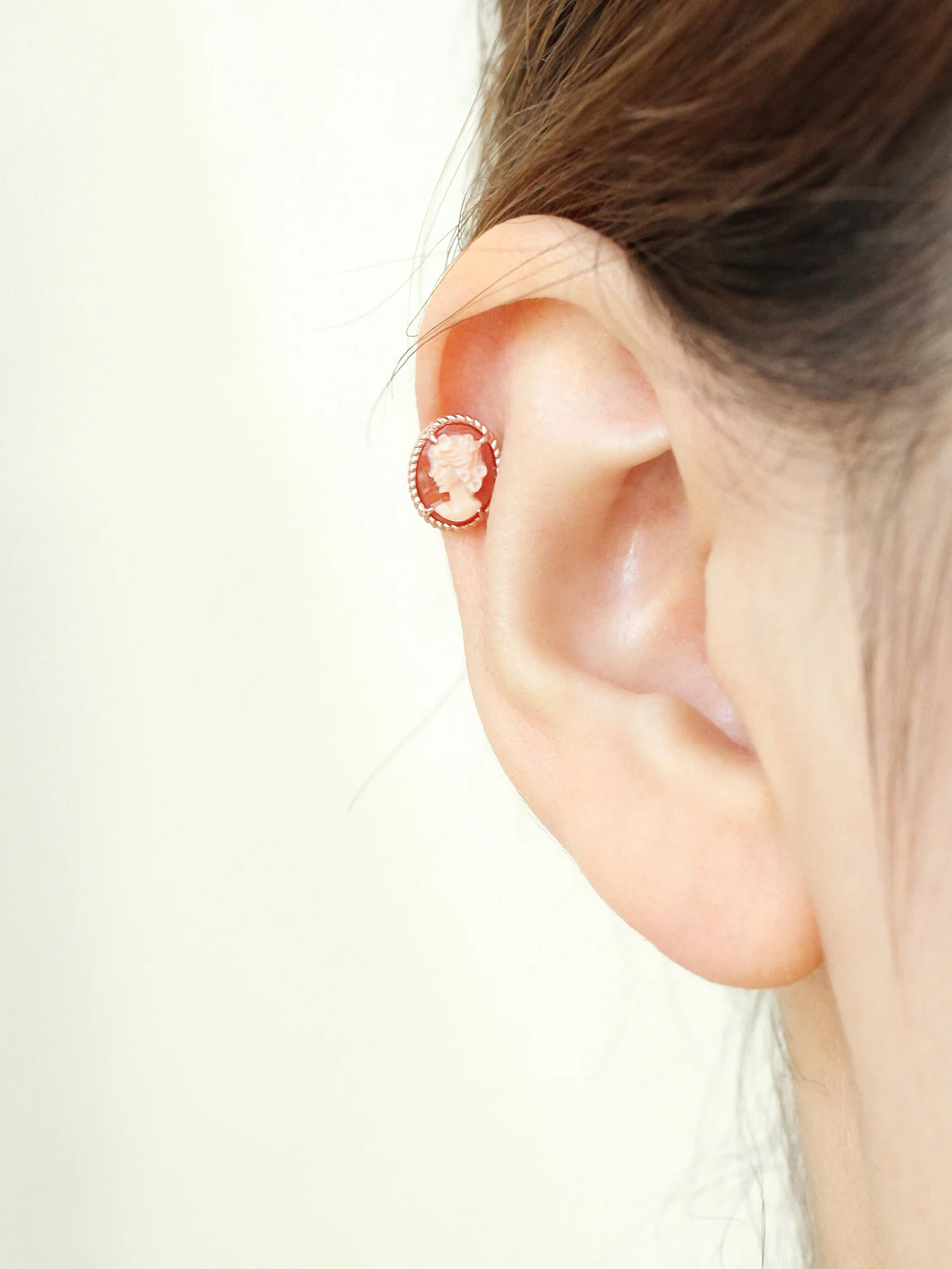 14K Gold Cameo Cartilage Earring 18G16G - Image 3