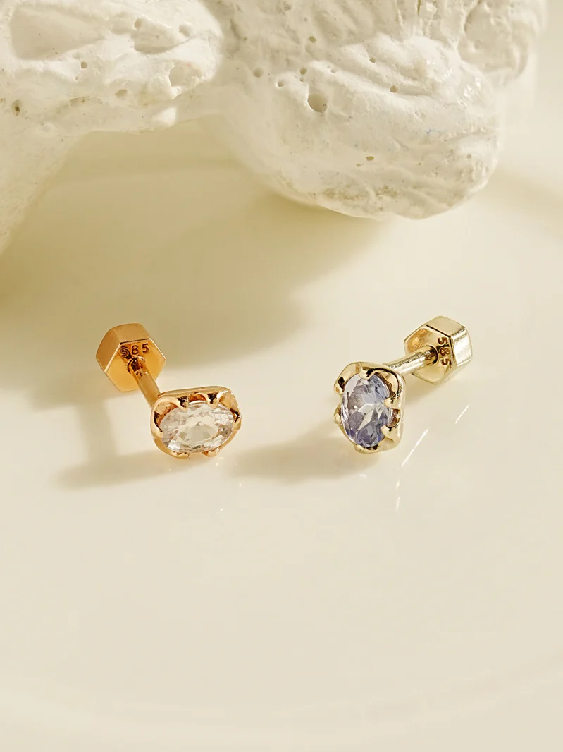 14K Gold Candy Oval Cartilage Earring 18G - Image 3