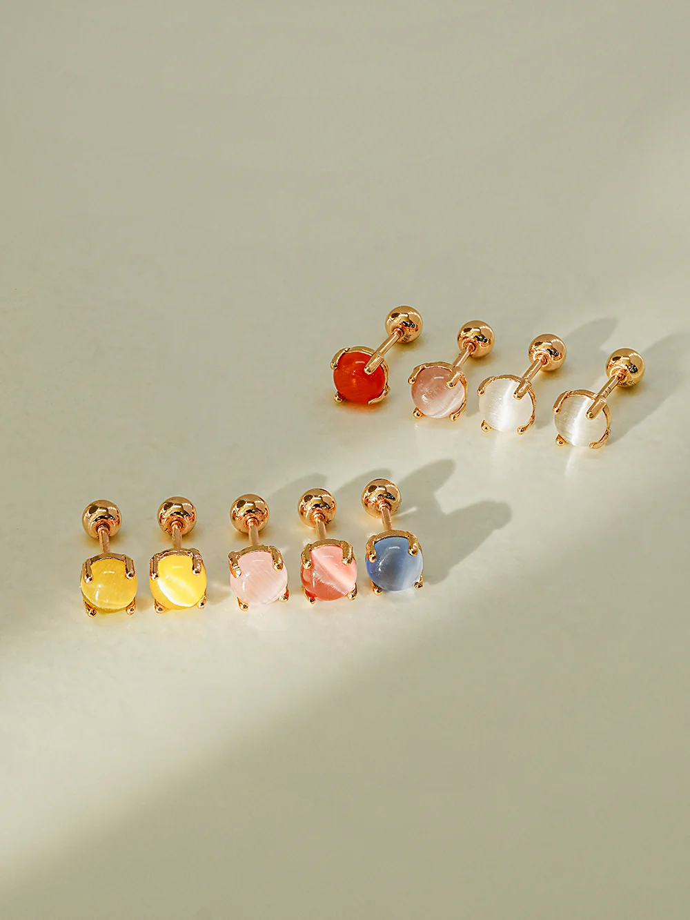 14K Gold Cat's Eye Round Cubic Cartilage Earring 20G18G16G - Image 7
