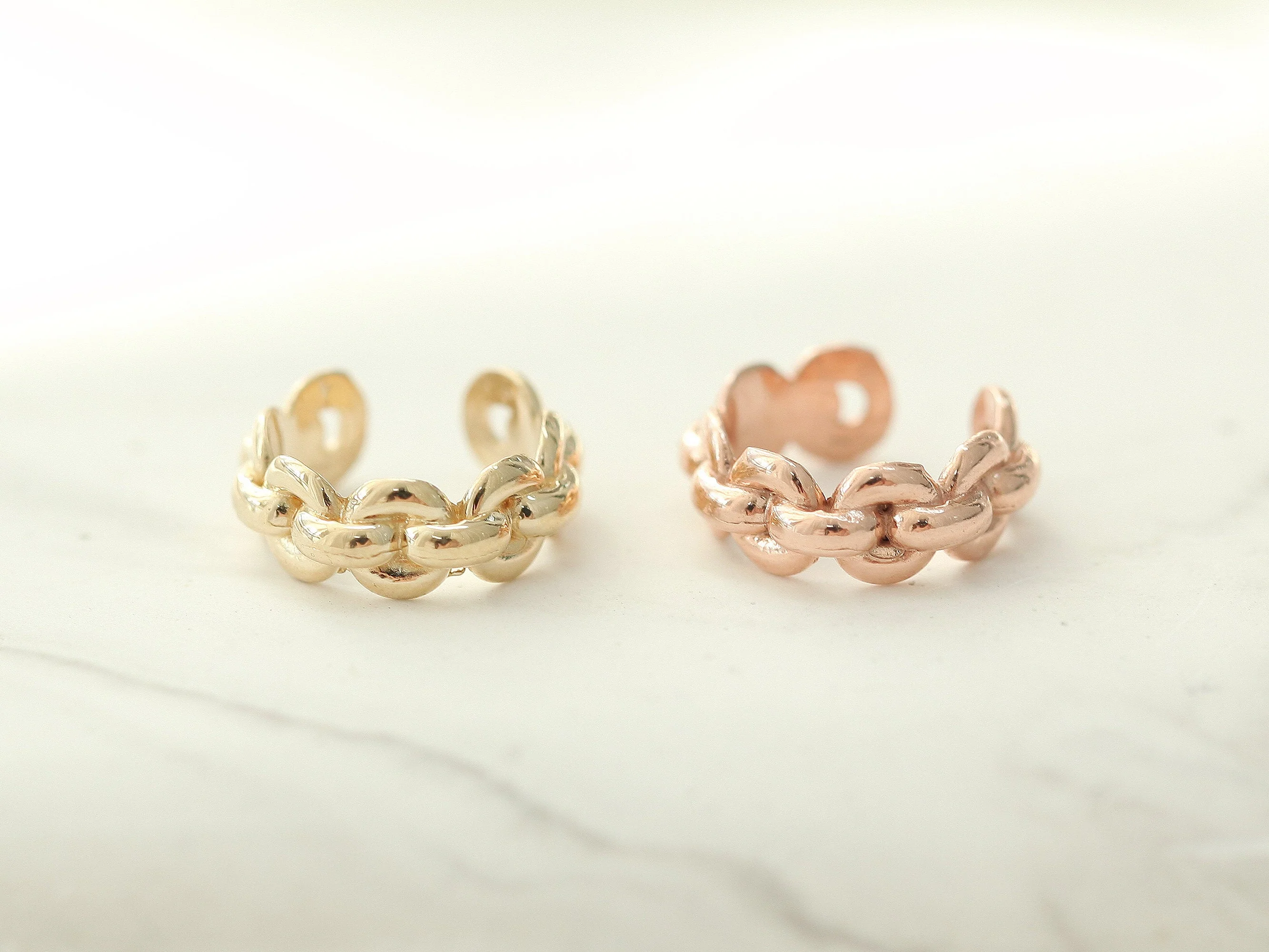 14K Gold Chain Ear Cuff - Image 6