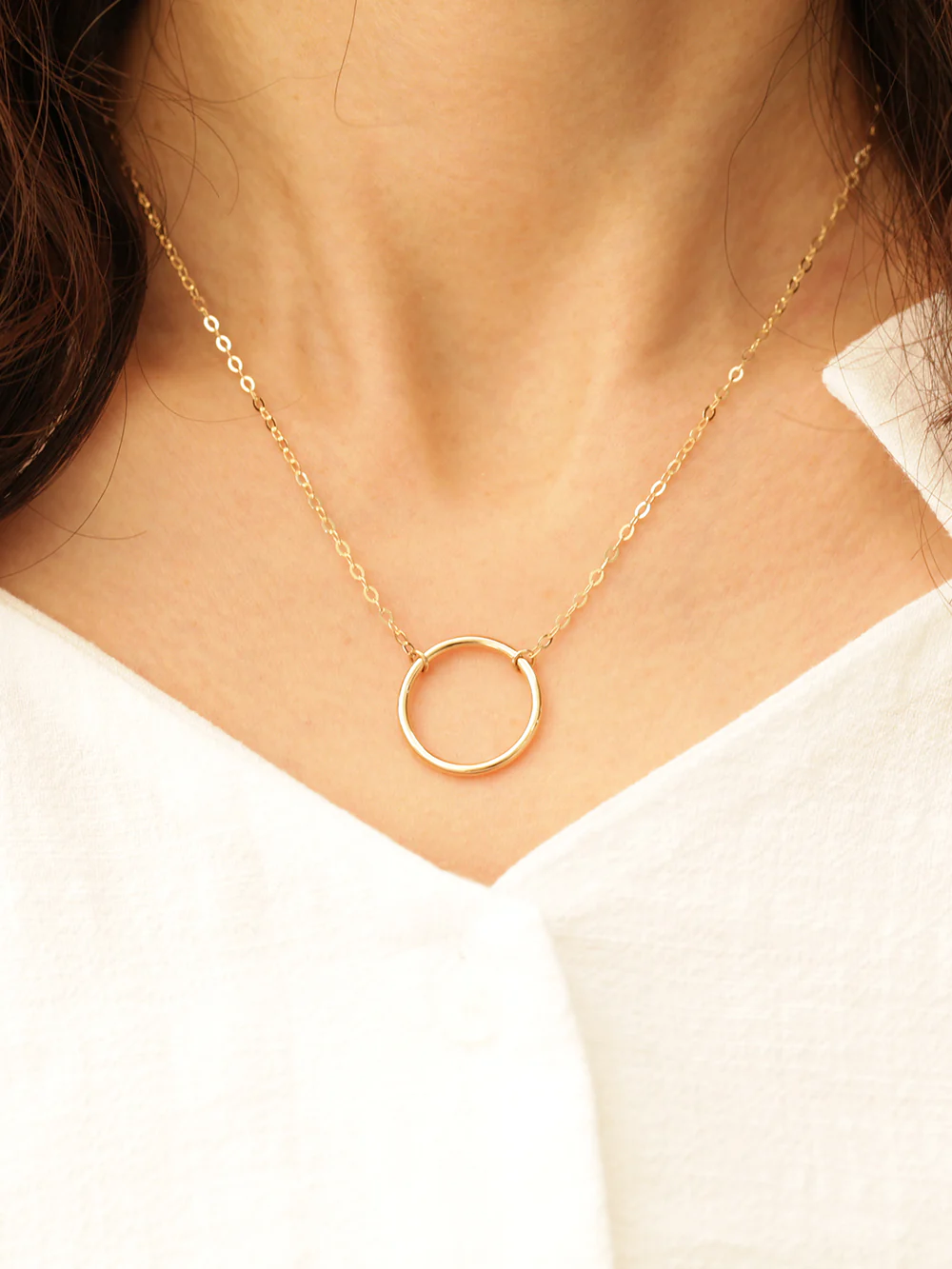 14K Gold Circle Necklace - Image 2