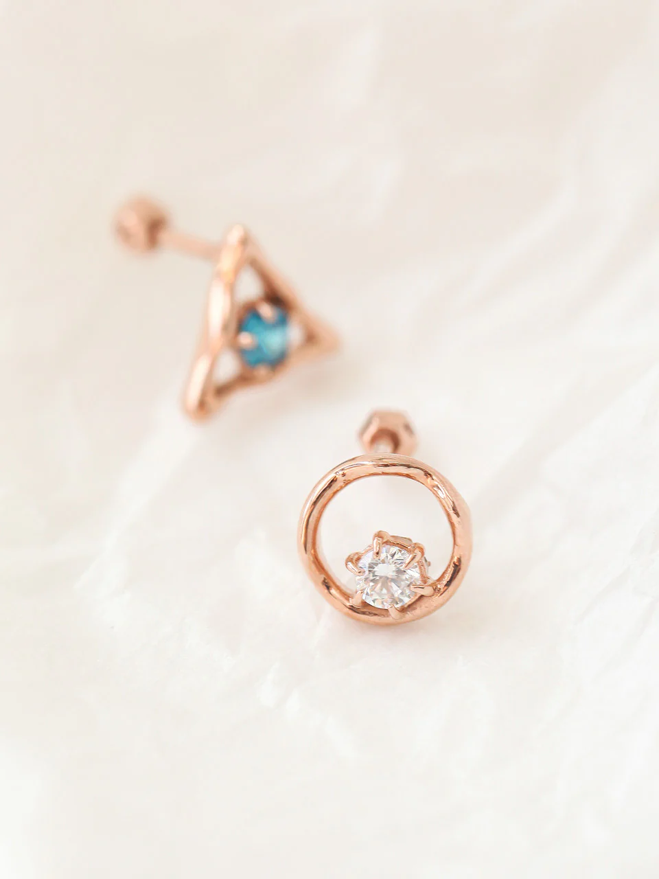 14K Gold Circle Triangle Cartilage Earring 18g16g - Image 3