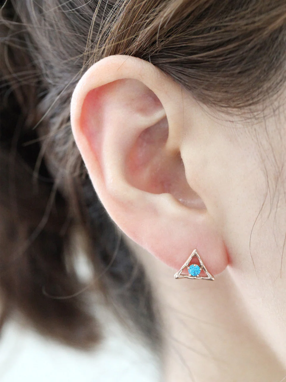 14K Gold Circle Triangle Cartilage Earring 18g16g - Image 9