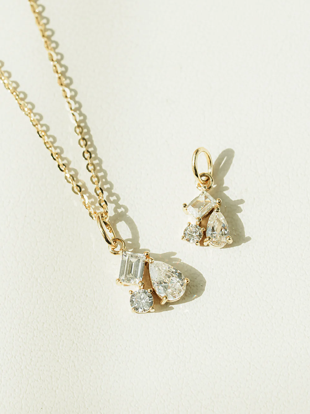 14K Gold Cluster Daily Necklace Pendant