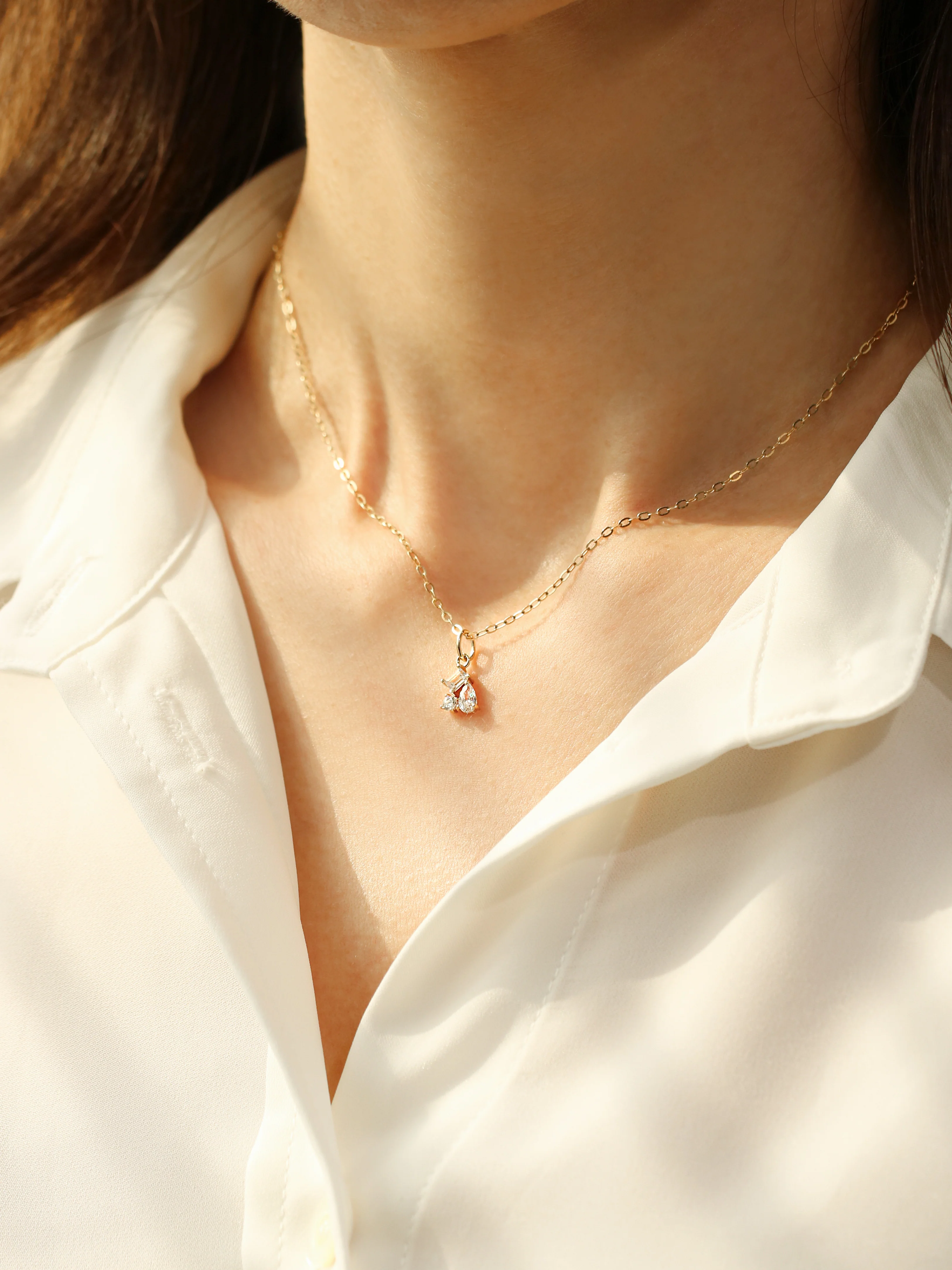 14K Gold Cluster Daily Necklace Pendant - Image 4