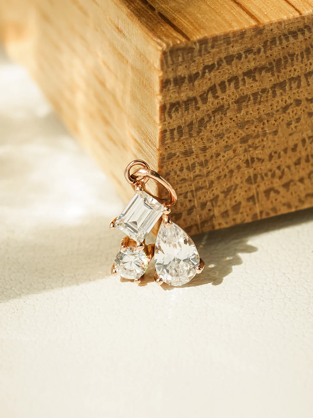 14K Gold Cluster Daily Necklace Pendant - Image 9