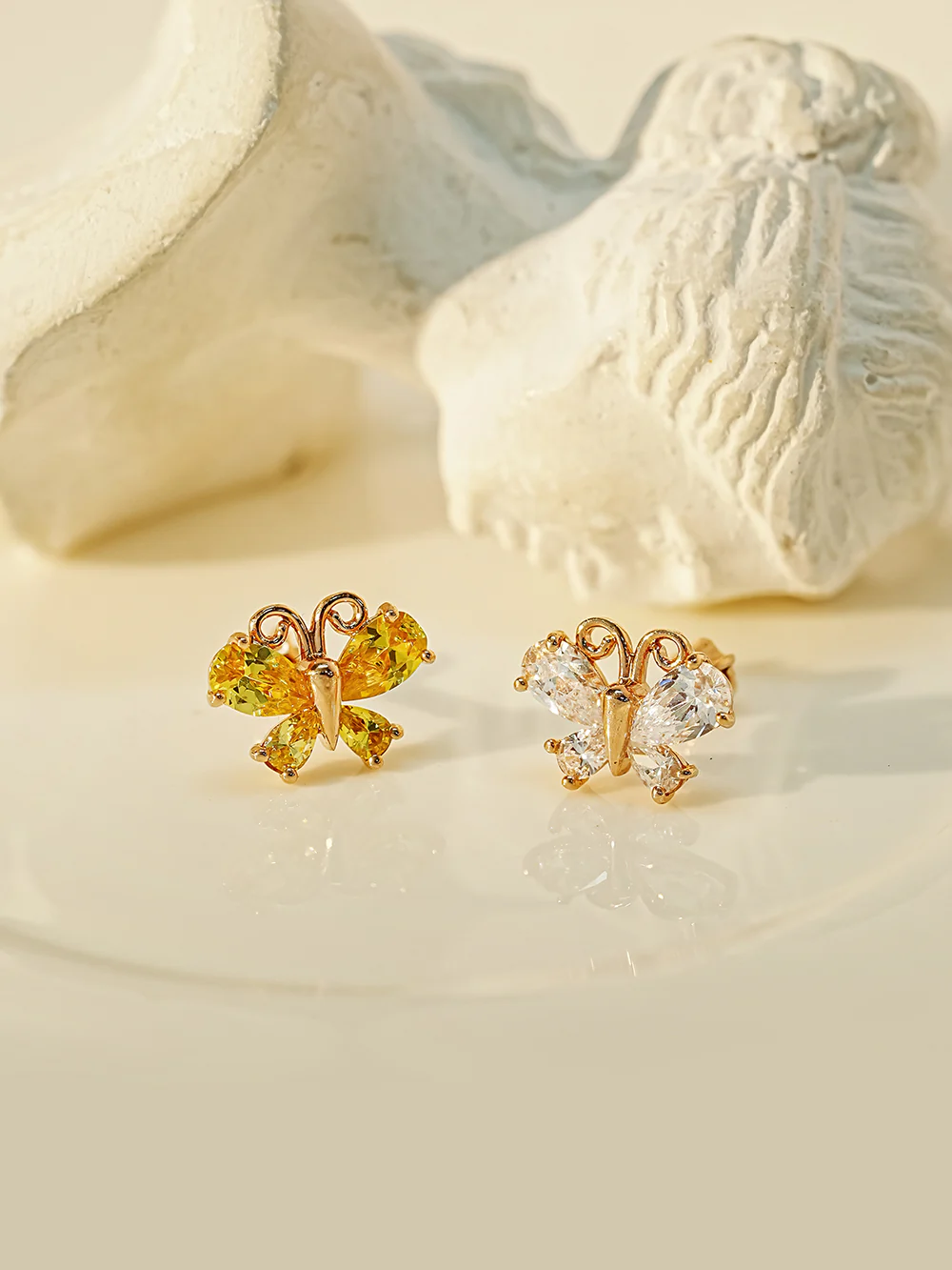 14K Gold Color Cubic Butterfly Cartilage Earring 18G16G