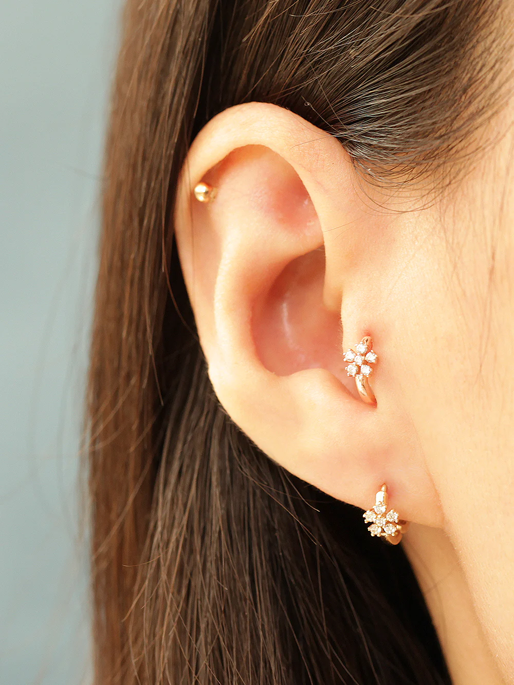 14K Gold Cosmos Cubic Hoop Earring - Image 7
