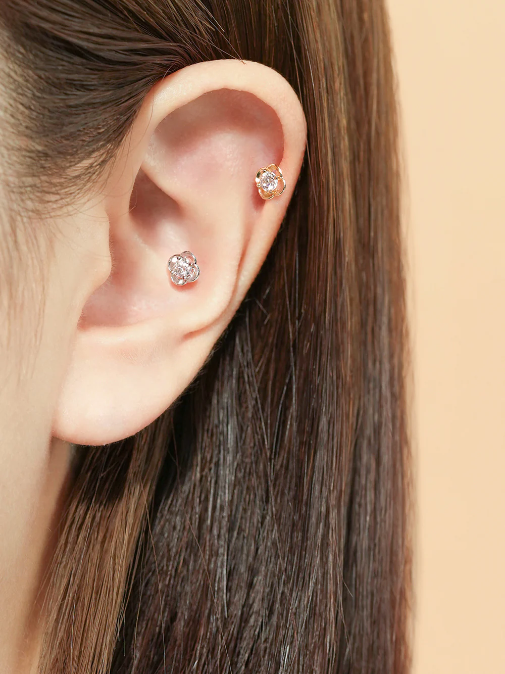 14K Gold Cosmos Flower Moissanite Cartilage Earring 20G18G16G - Image 2