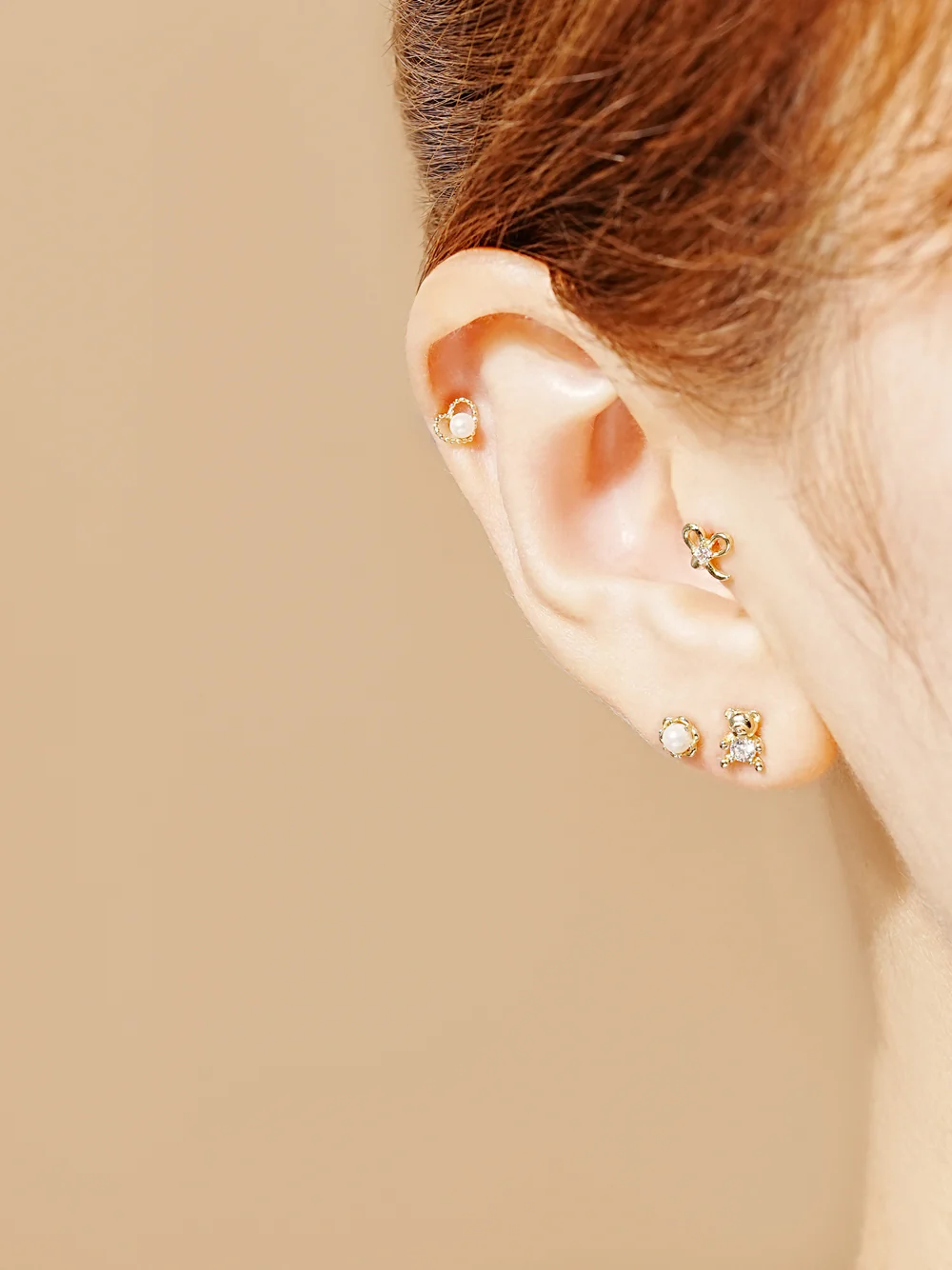 14K Gold Creamy Flower Cartilage Earring 20G - Image 4