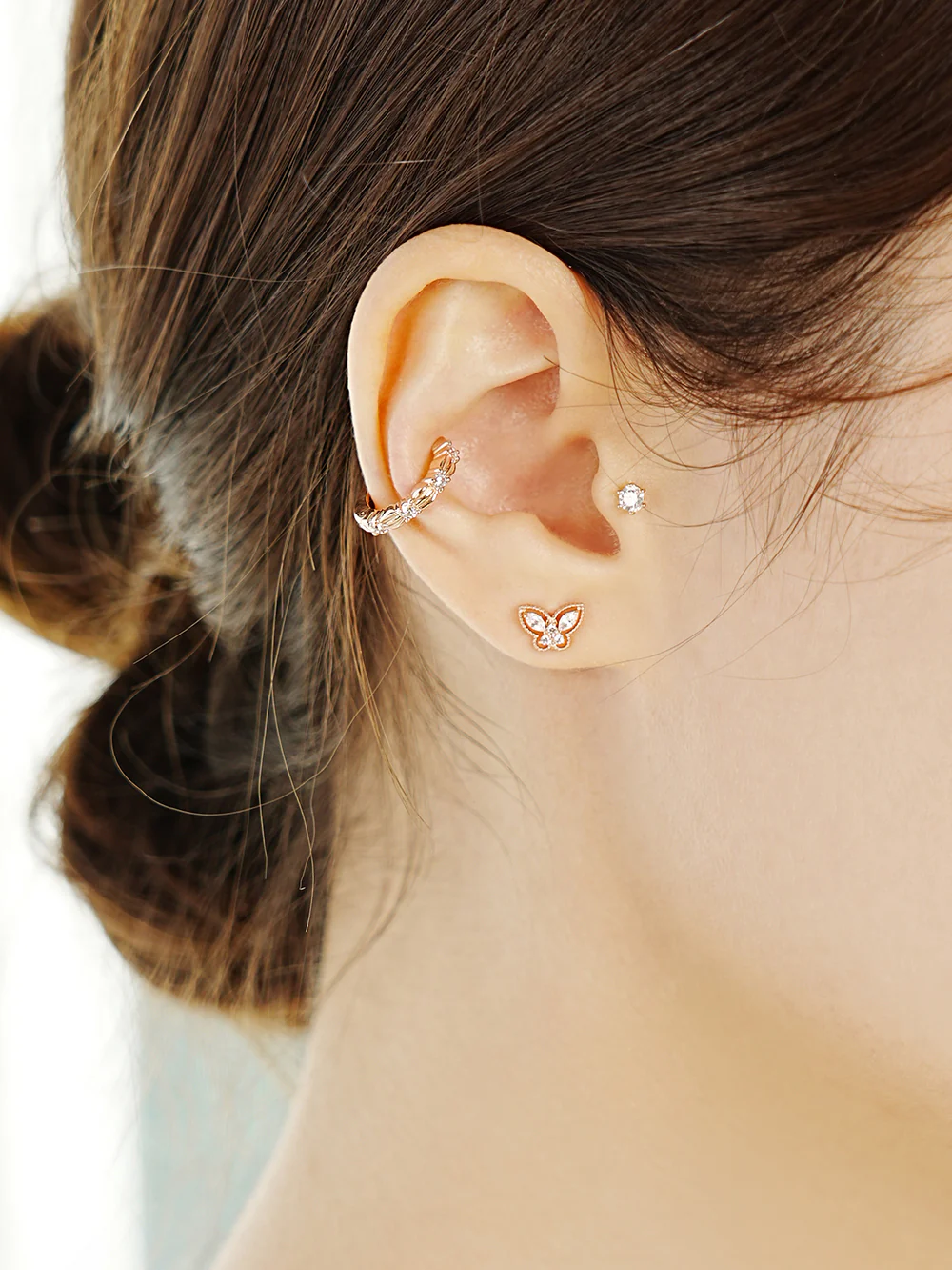 14K Gold Crystal 3D butterfly Cartilage Earring 20G18G16G - Image 12