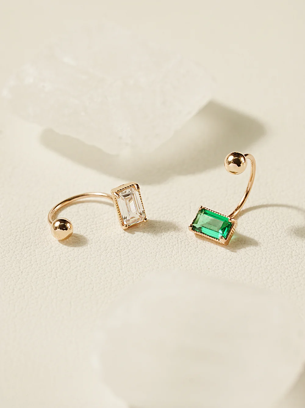 14K Gold Color Baguette Cubic Curve Piercing 20G