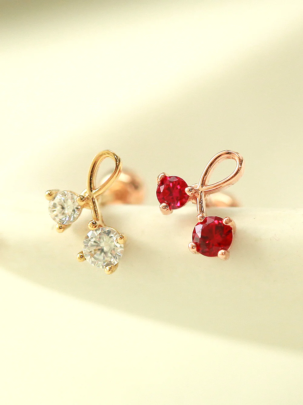 14K Gold Cubic Cherry Cartilage Piercing Earring 20G18G16G