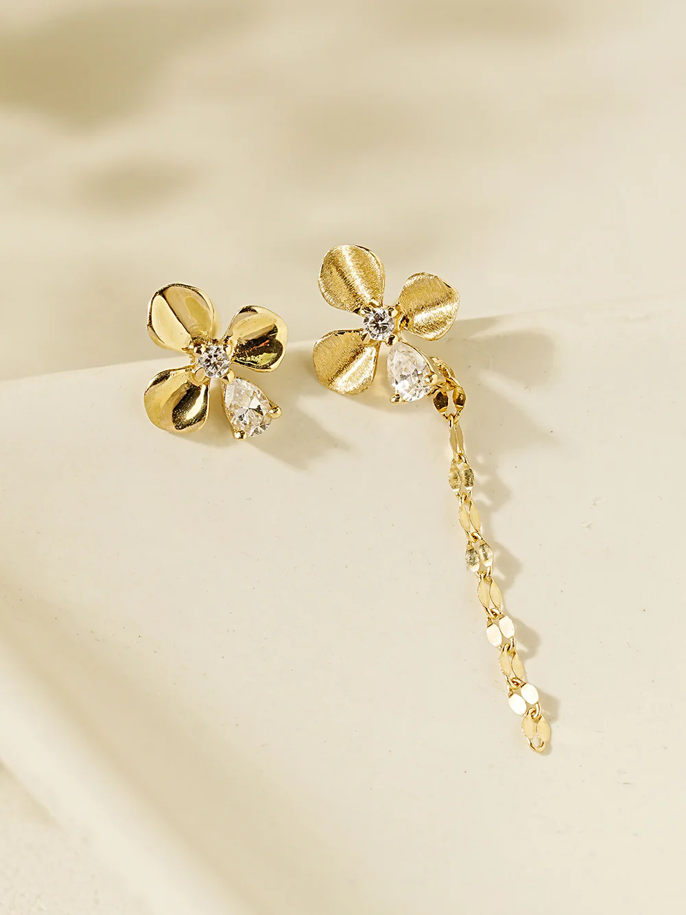 14K Gold Cubic Clover drop and stud Cartilage Earring 20G18G16G
