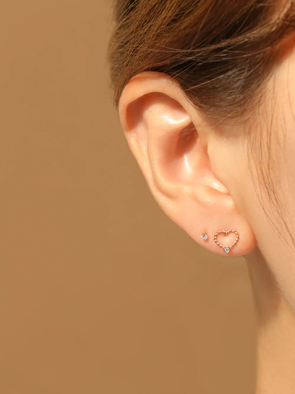 14K Gold Cubic Pretzel Heart Cartilage Earring 20G - Image 5
