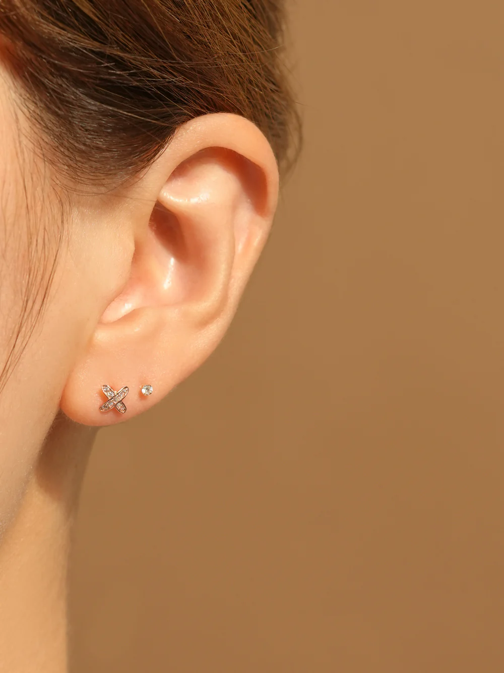 14K Gold Cubic X Cartilage Earring 20G - Image 2