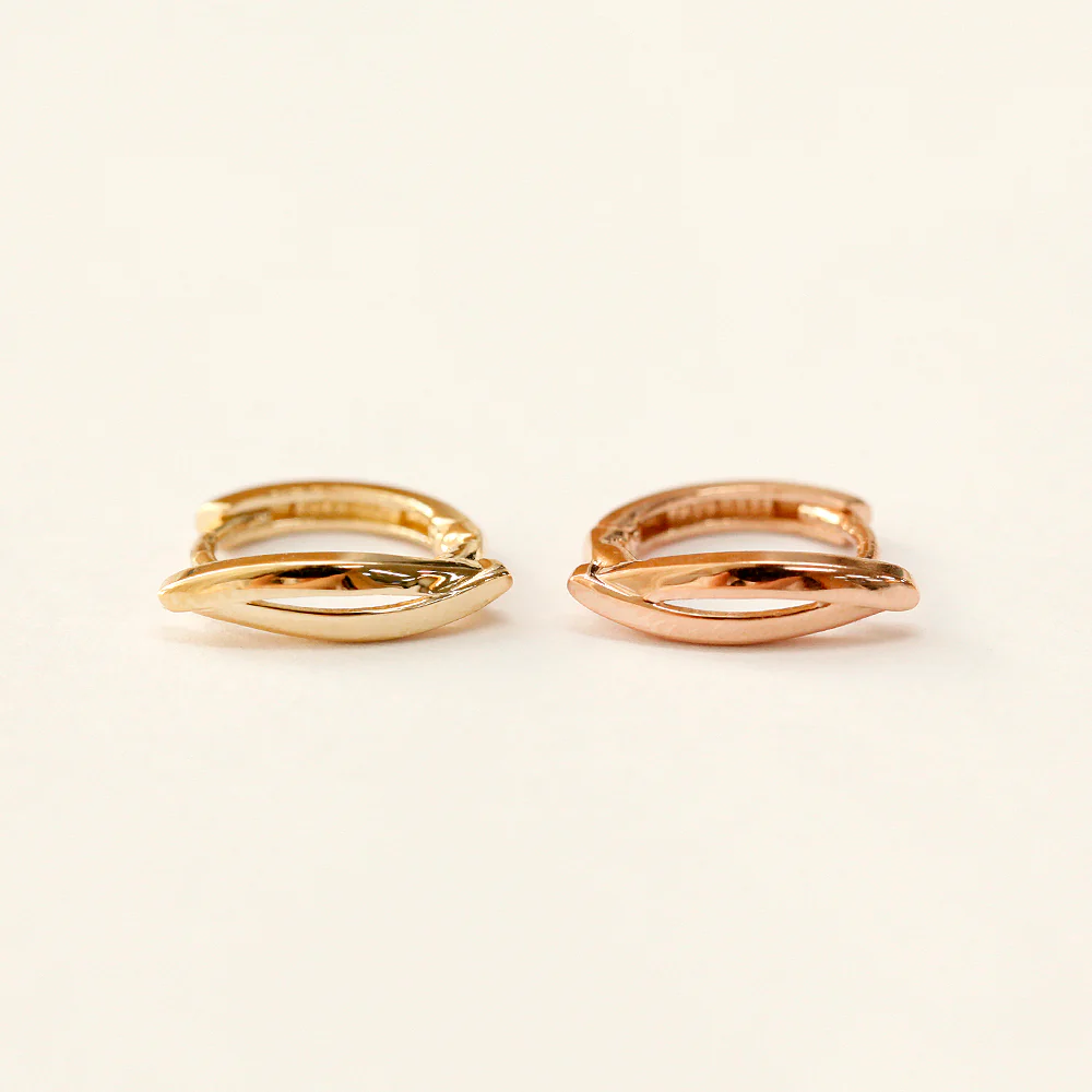 14K Gold Curved Cartilage Hoop Earring - Image 5